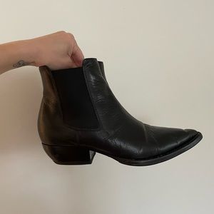 Saint Laurent Boots